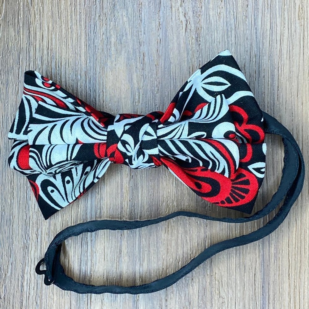 The Scarlet Floral (Small Bow Tie)